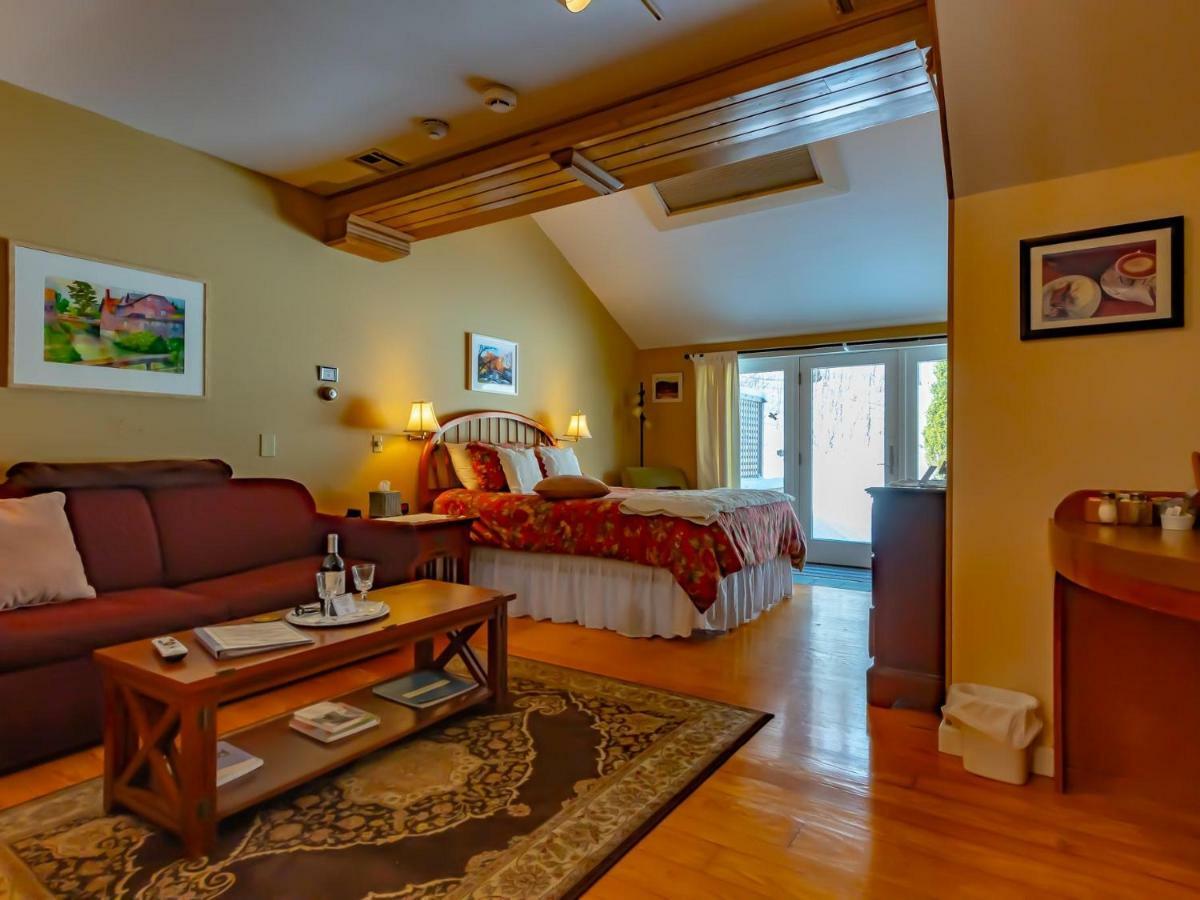 Shaker Mill Inn West Stockbridge Zimmer foto