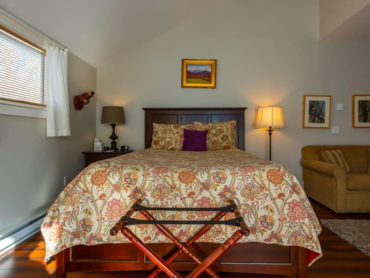 Shaker Mill Inn West Stockbridge Zimmer foto